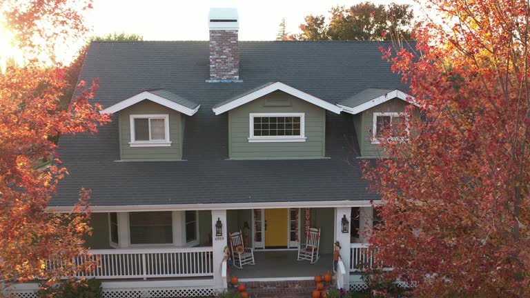 Best Roof Inspection  in Howell, MI